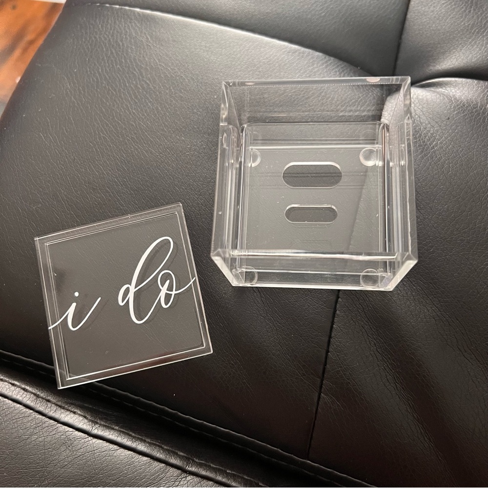 Wedding Rings Holder - Picture 2 of 4